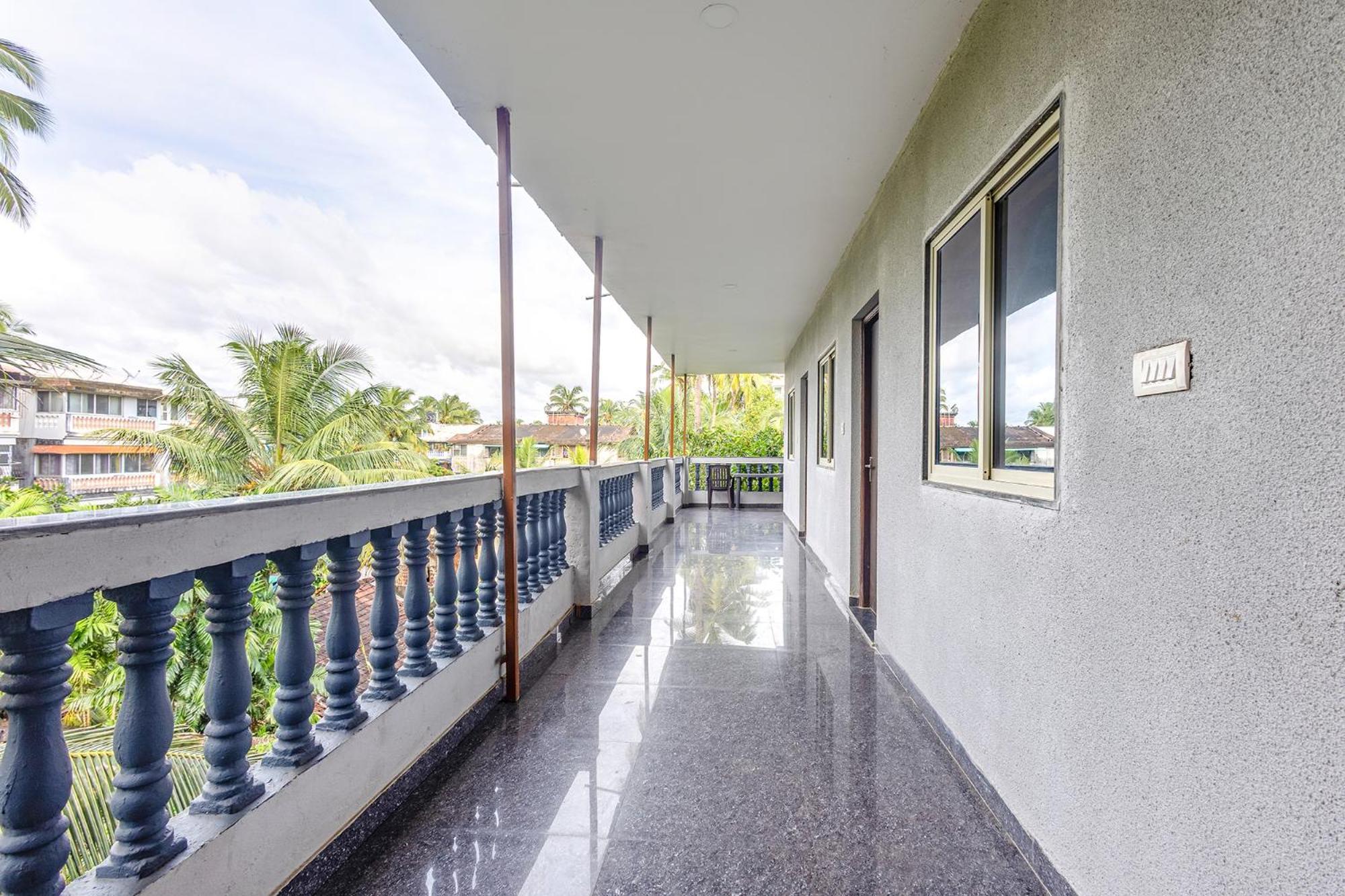 Fabhotel Raj Resort - Nr Calangute Beach Buitenkant foto