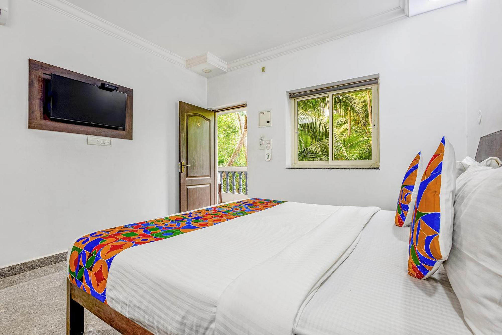 Fabhotel Raj Resort - Nr Calangute Beach Buitenkant foto
